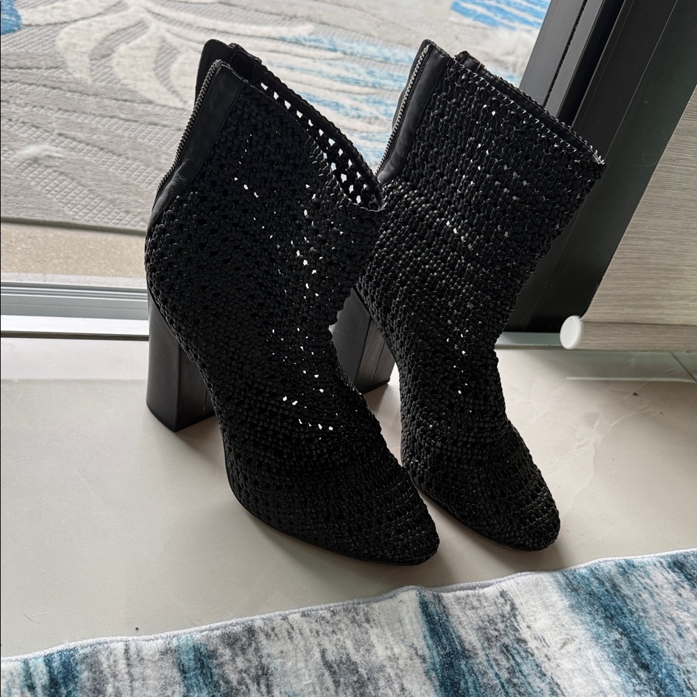 Dolce Vita Black Textured Heeled Boots